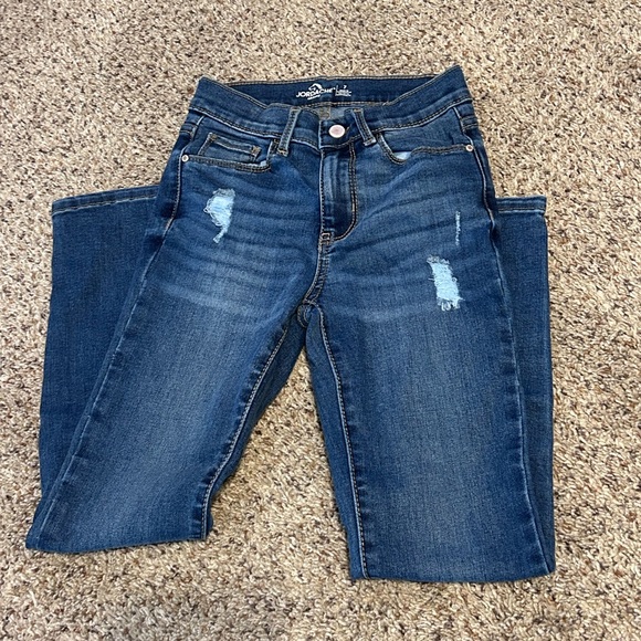 Girl’s Jordache Jeans - Picture 1 of 3